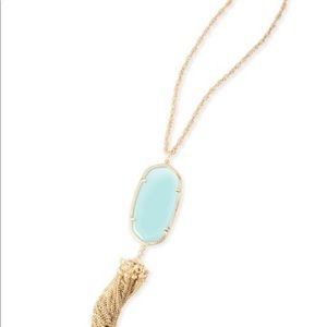 Kendra Scott necklace